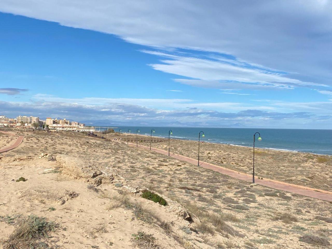 Sea View Apartments Dunas De La Mata Torrevieja Exterior foto